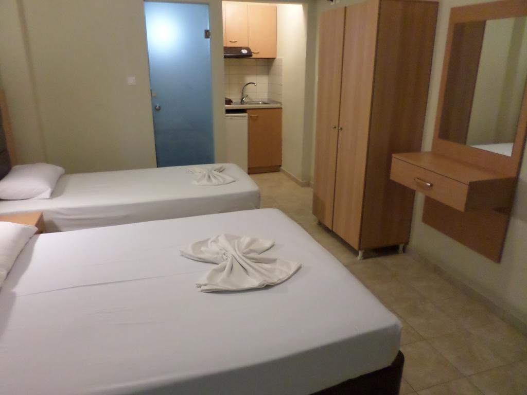 Hotel Dioni Paralia Katerinis Room photo