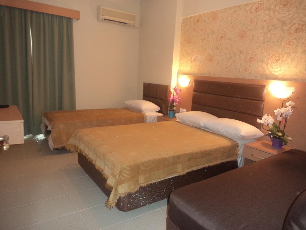 Hotel Dioni Paralia Katerinis Exterior photo